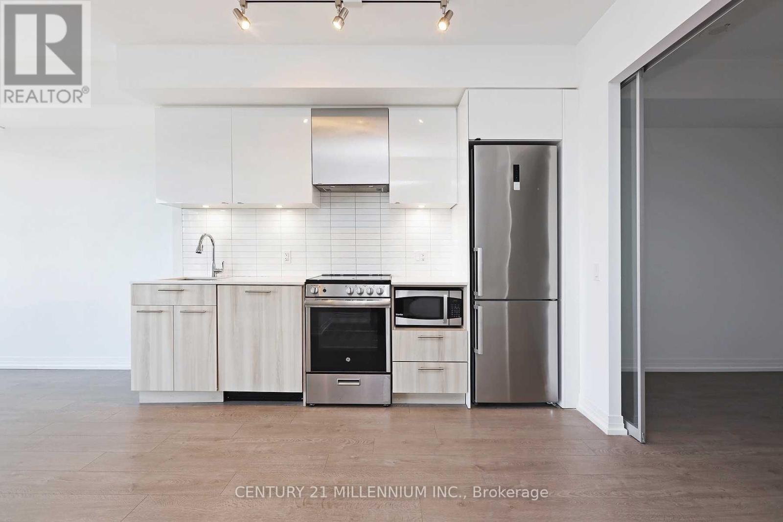 819 - 251 Jarvis Street, Toronto, Ontario  M5B 0C3 - Photo 6 - C13734144