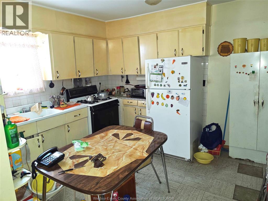 2710 Seminole, Windsor, Ontario  N8Y 1X8 - Photo 8 - 26021381
