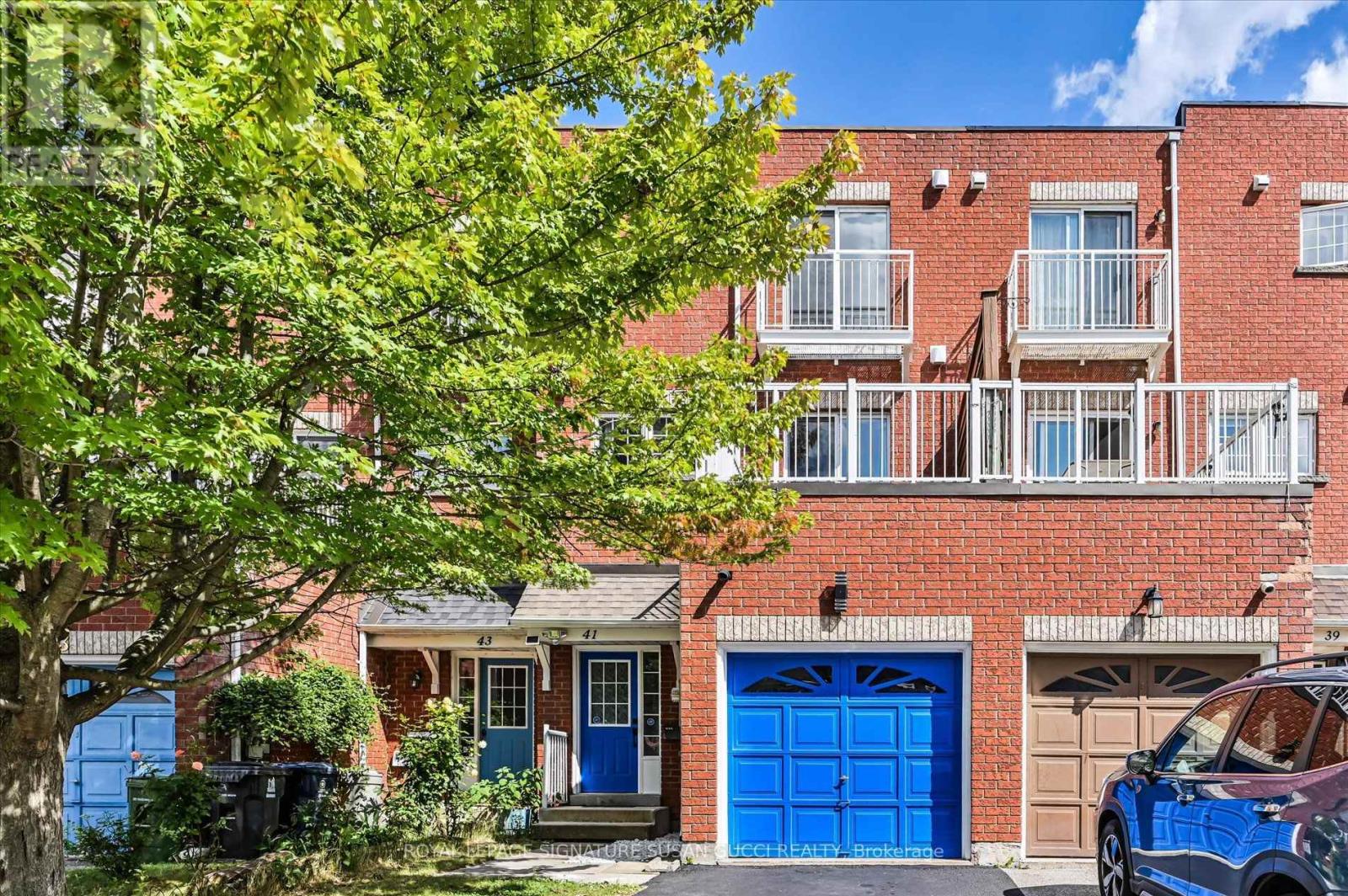 41 BLAIR STREET, Toronto, Ontario