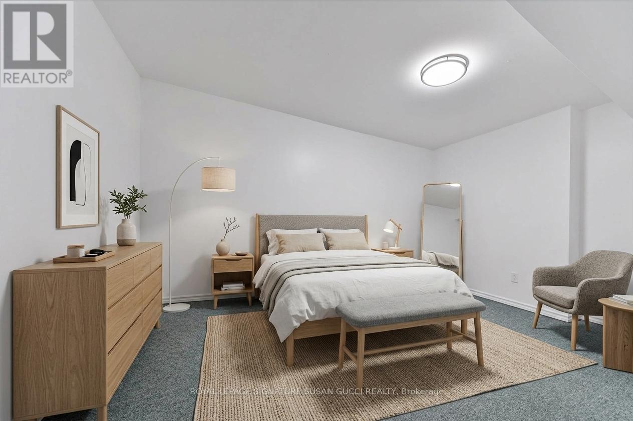 41 Blair Street, Toronto, Ontario  M4B 3N5 - Photo 17 - E13734056