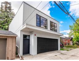 20 LESLIE GARDEN LANE, Toronto, Ontario