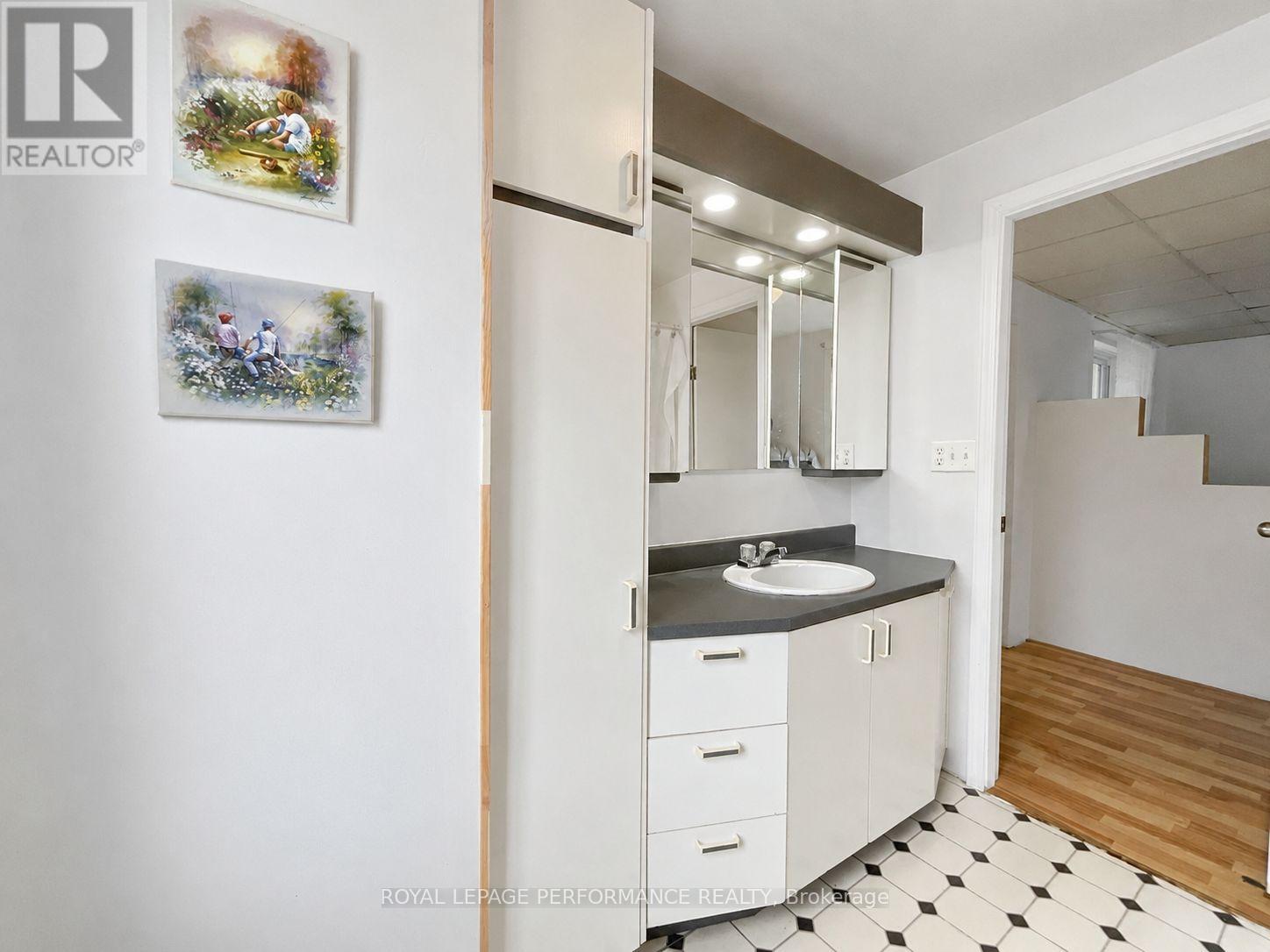 232 Regent Street, Hawkesbury, Ontario K6A 1E9 - Photo 11 - X13733988