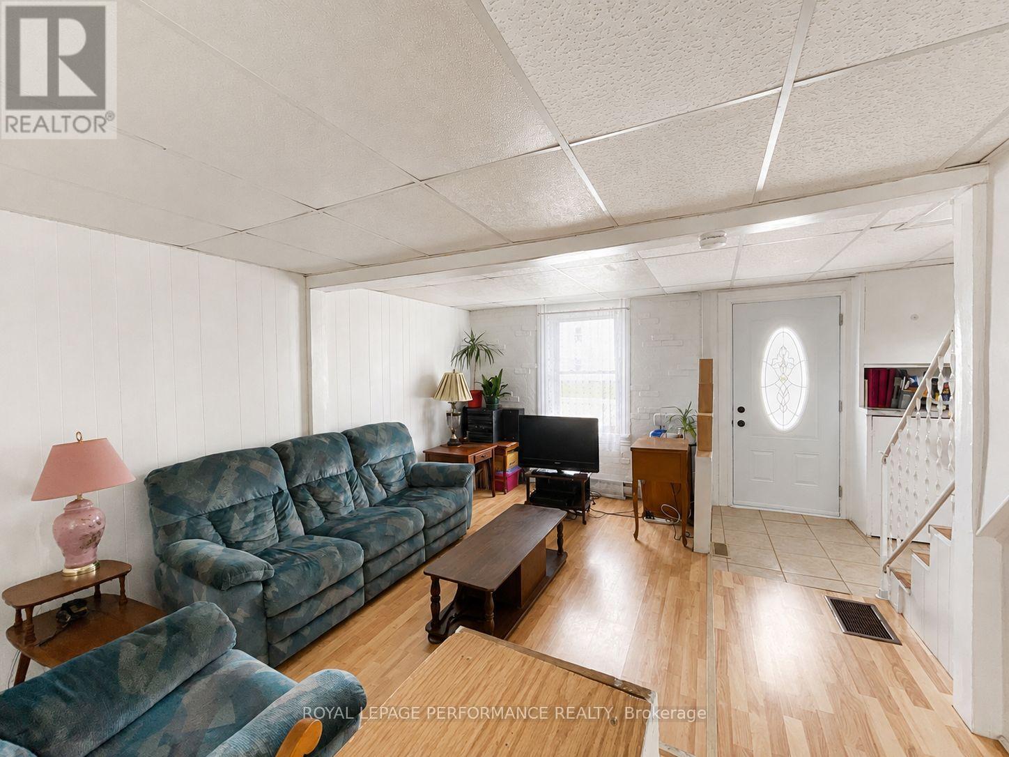 232 Regent Street, Hawkesbury, Ontario K6A 1E9 - Photo 4 - X13733988