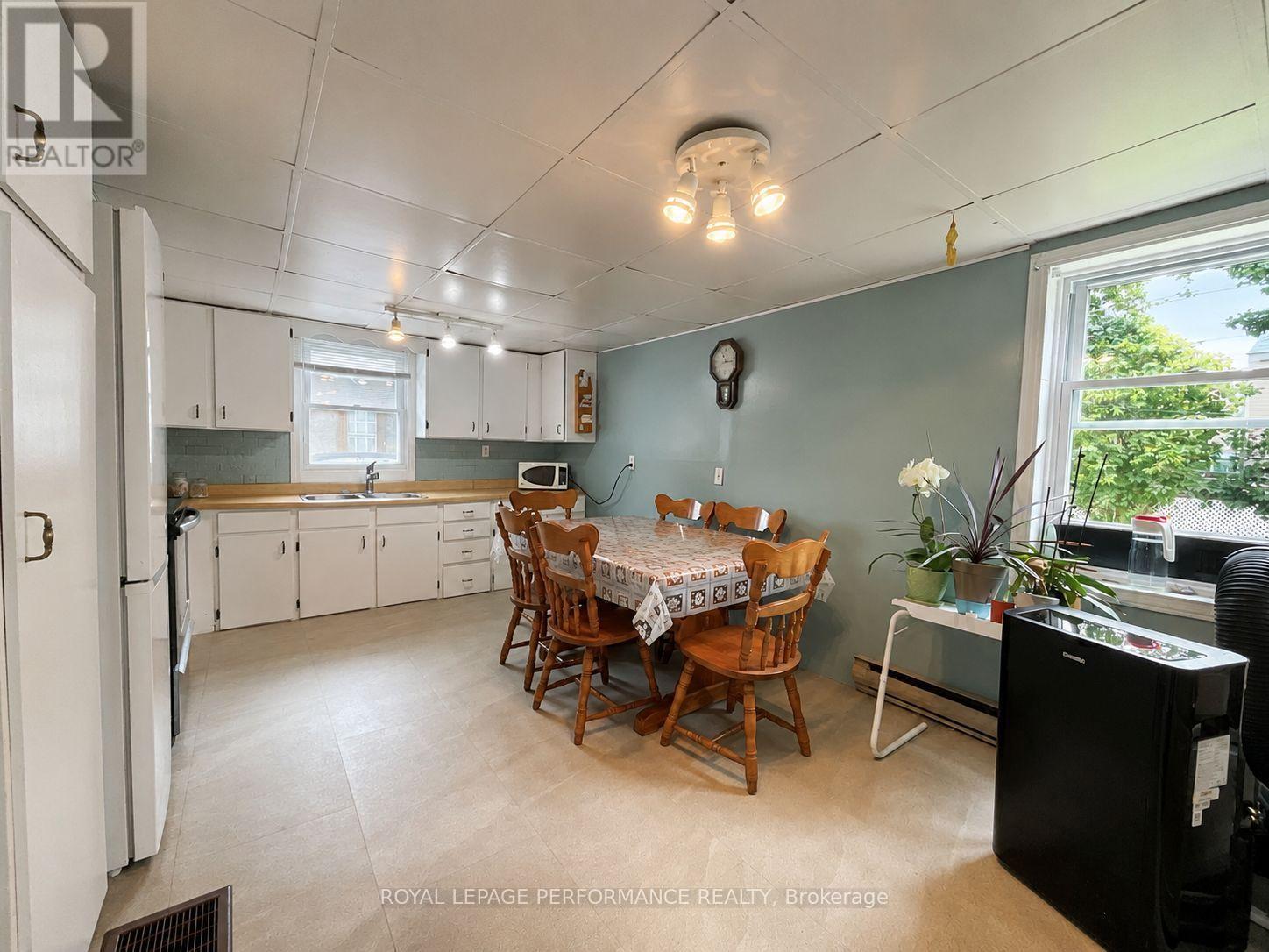 232 Regent Street, Hawkesbury, Ontario K6A 1E9 - Photo 7 - X13733988