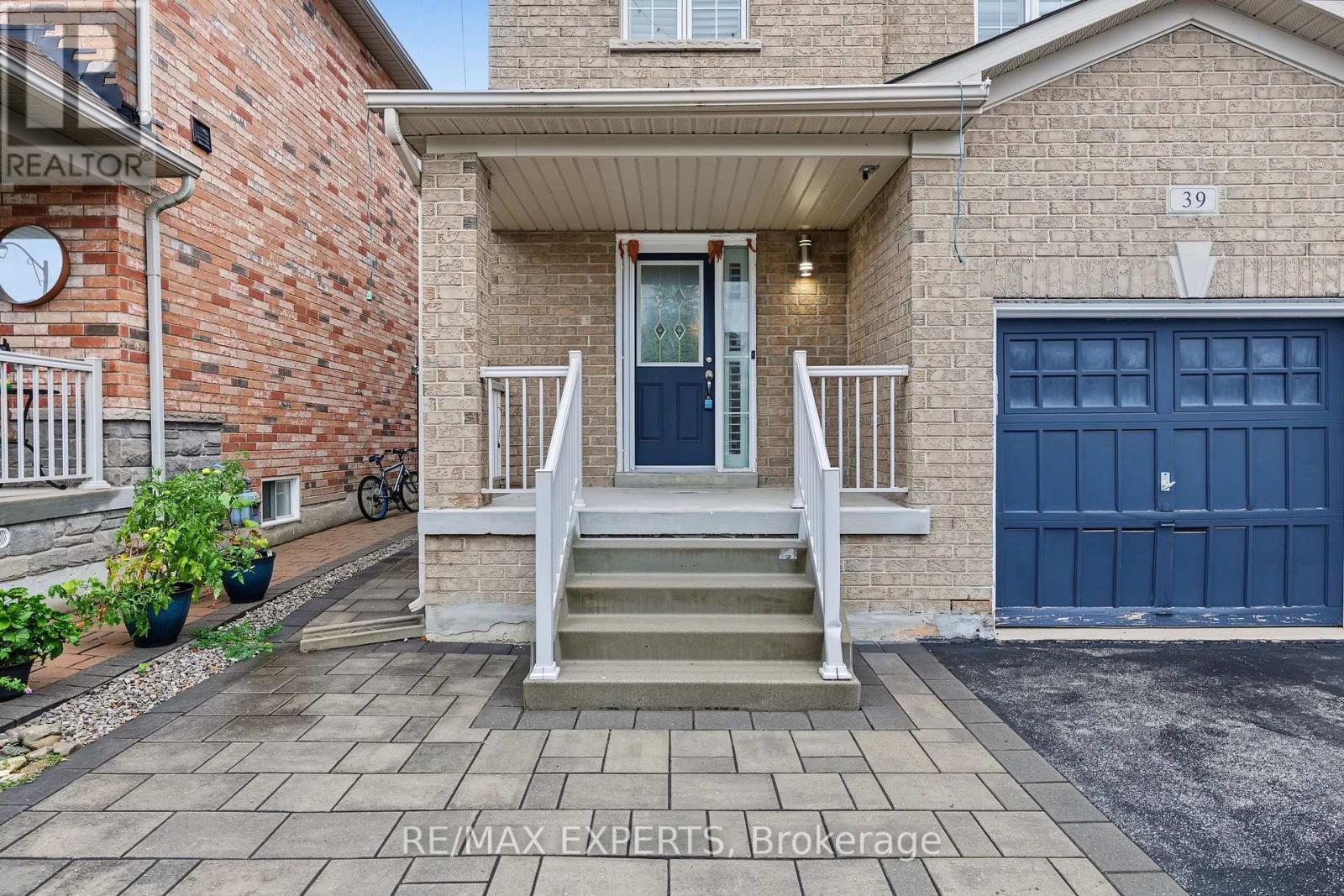 39 Naylor Drive, Bradford West Gwillimbury (Bradford), Ontario  L3Z 0K1 - Photo 1 - N13733958
