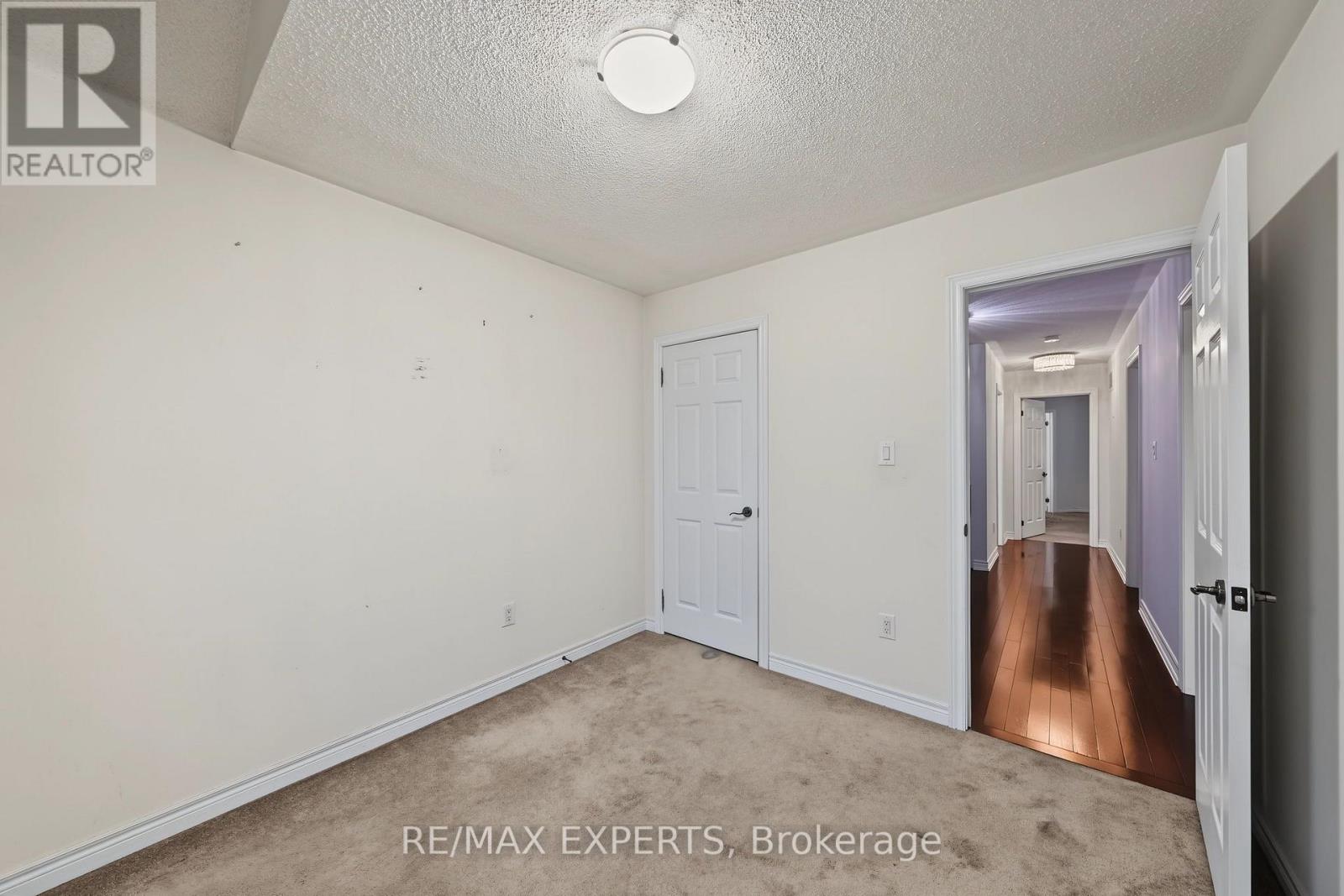 39 Naylor Drive, Bradford West Gwillimbury (Bradford), Ontario  L3Z 0K1 - Photo 17 - N13733958