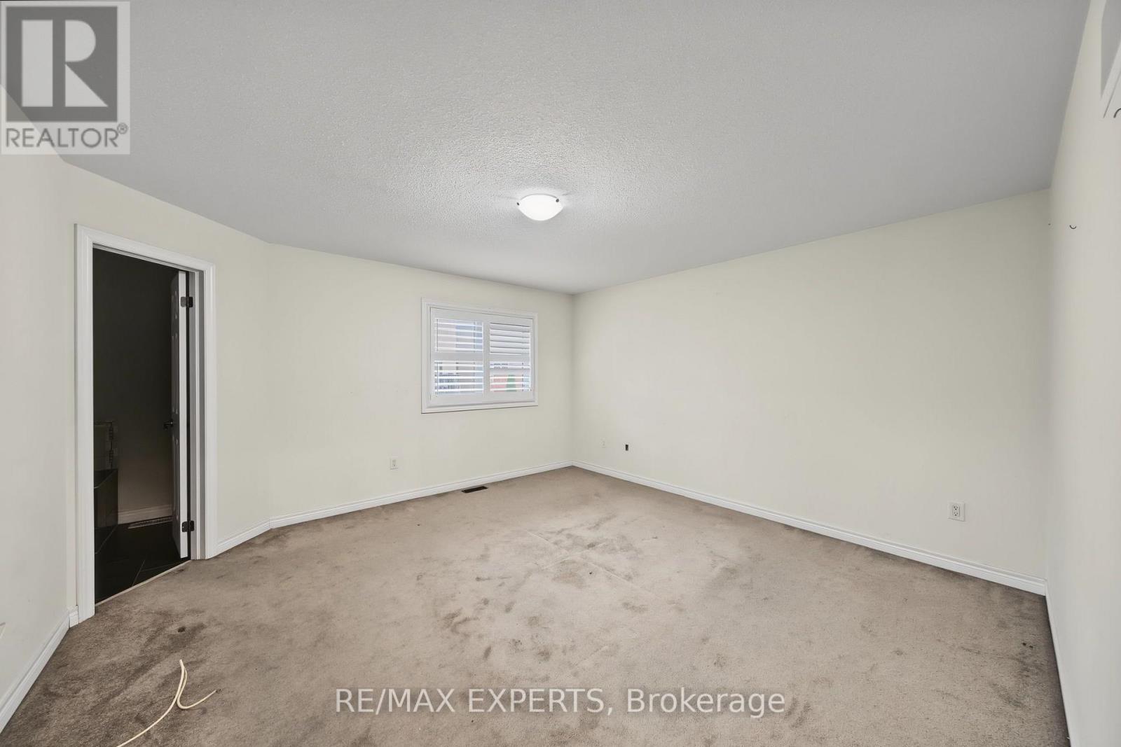 39 Naylor Drive, Bradford West Gwillimbury (Bradford), Ontario  L3Z 0K1 - Photo 25 - N13733958