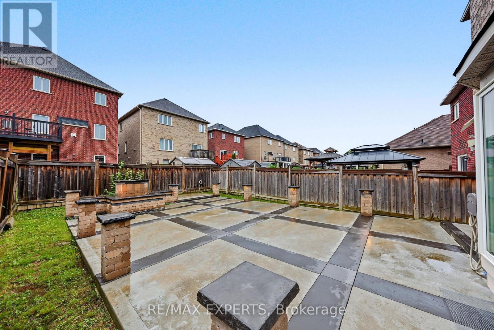 39 Naylor Drive, Bradford West Gwillimbury (Bradford), Ontario  L3Z 0K1 - Photo 35 - N13733958