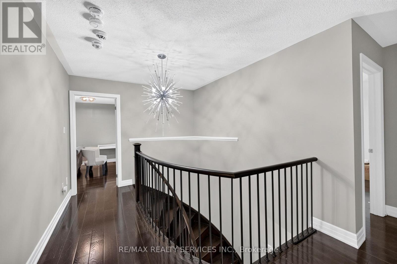 484 Greenwood Drive, Essa (Angus), Ontario  L0M 1B4 - Photo 24 - N13734010