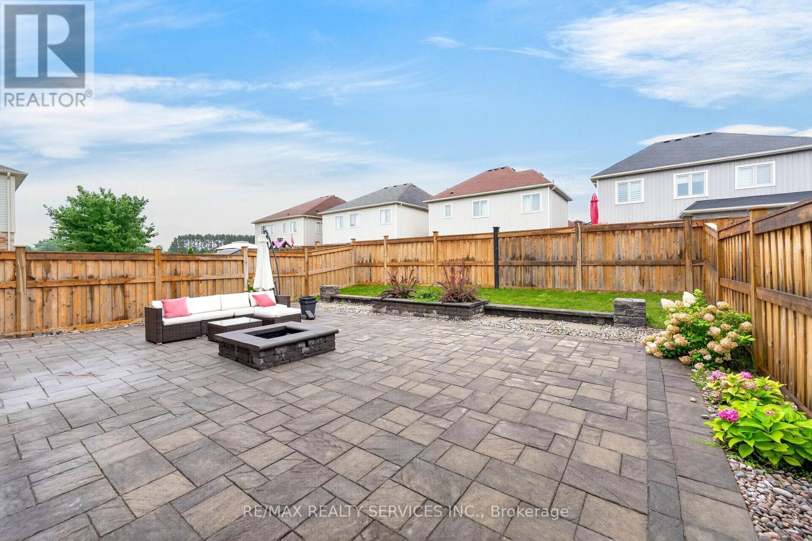 484 Greenwood Drive, Essa (Angus), Ontario  L0M 1B4 - Photo 38 - N13734010