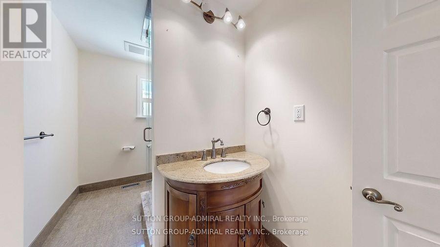 Upper - 129 Crestwood Road, Vaughan, Ontario  L4J 1A7 - Photo 27 - N13734038