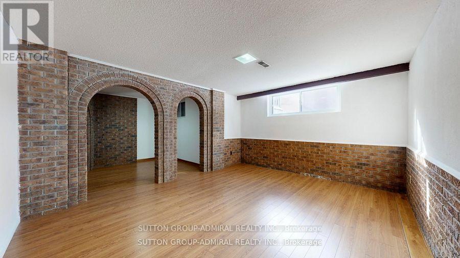 Upper - 129 Crestwood Road, Vaughan, Ontario  L4J 1A7 - Photo 43 - N13734038