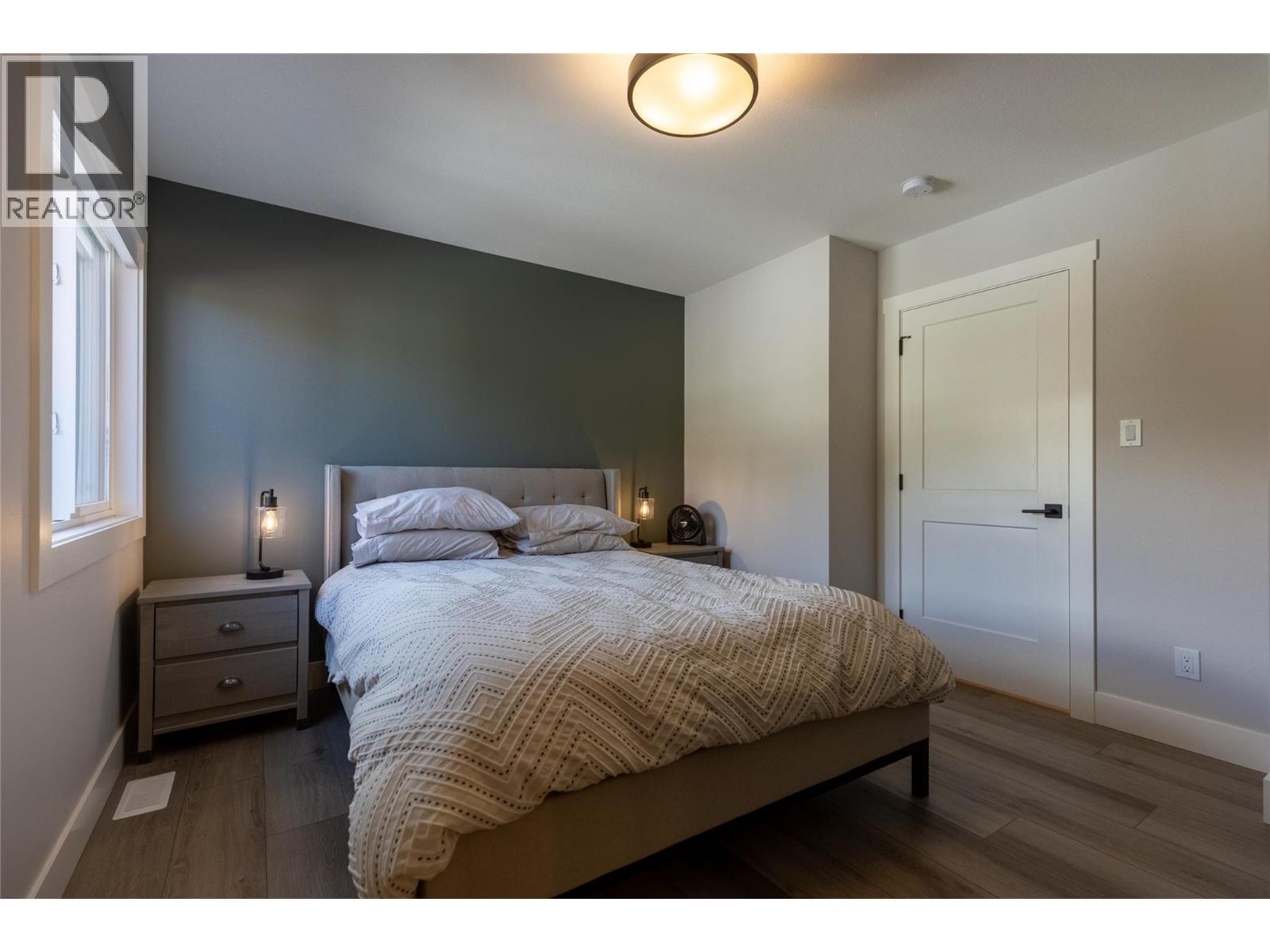 1282 4th Avenue, Fernie, British Columbia  V0B 1M0 - Photo 34 - 10387348