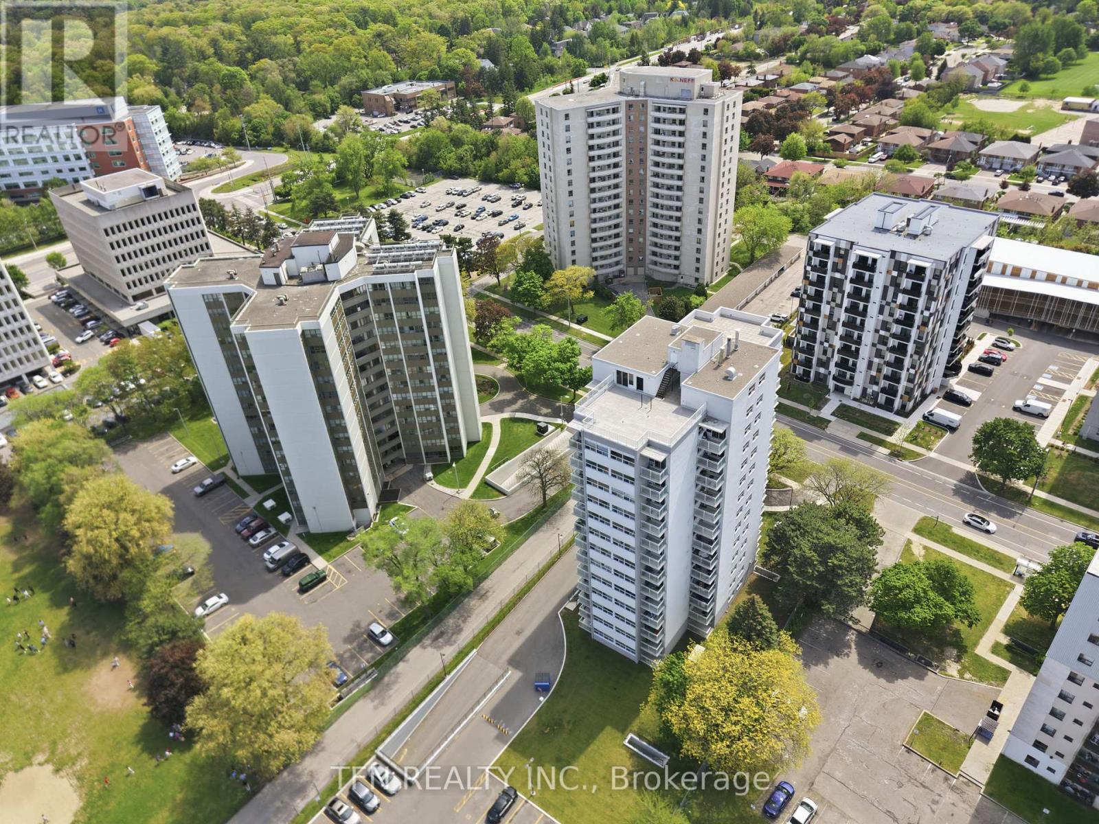1204 - 2345 CONFEDERATION PARKWAY, Mississauga, Ontario
