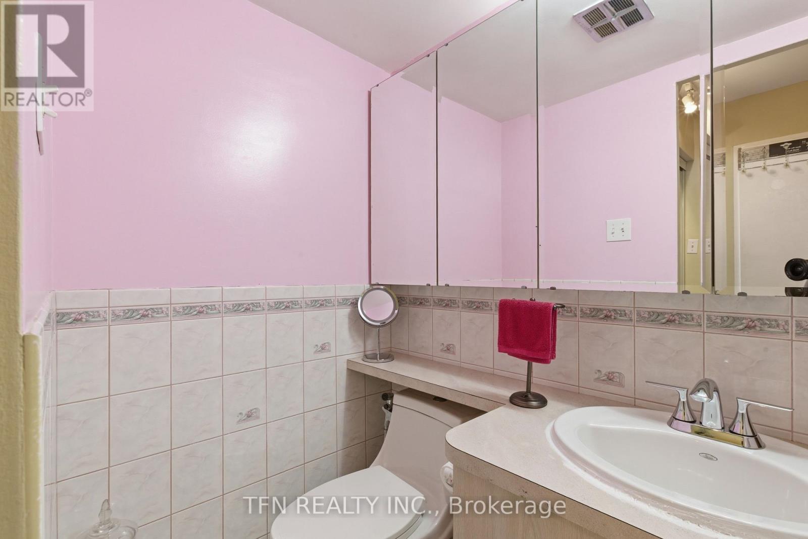 1204 - 2345 Confederation Parkway, Mississauga, Ontario  L5B 2H3 - Photo 38 - W13237288