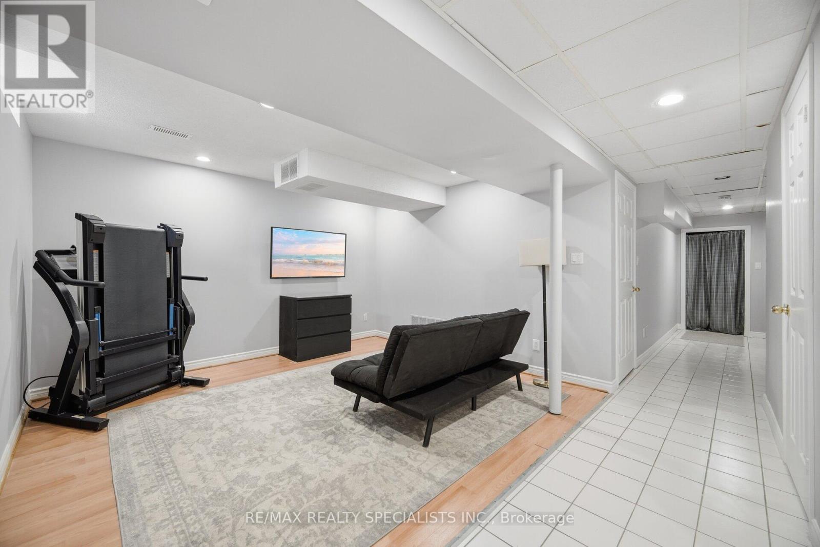 69 Wood Circle, Caledon, Ontario  L7E 1R4 - Photo 19 - W13516584