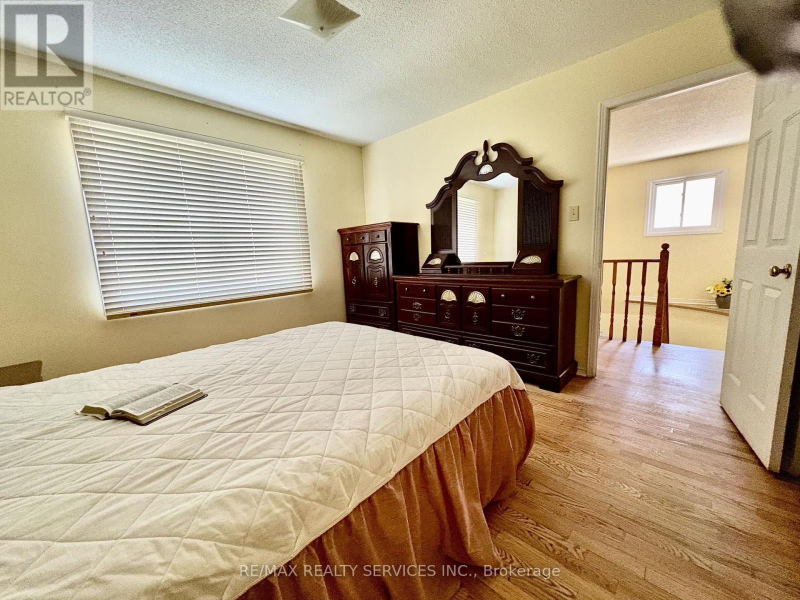 4460 Ashley Avenue, Mississauga, Ontario  L5R 2A2 - Photo 13 - W13525788