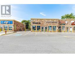16 - 143 CLARENCE STREET, UNIT 16 STREET, Brampton, Ontario