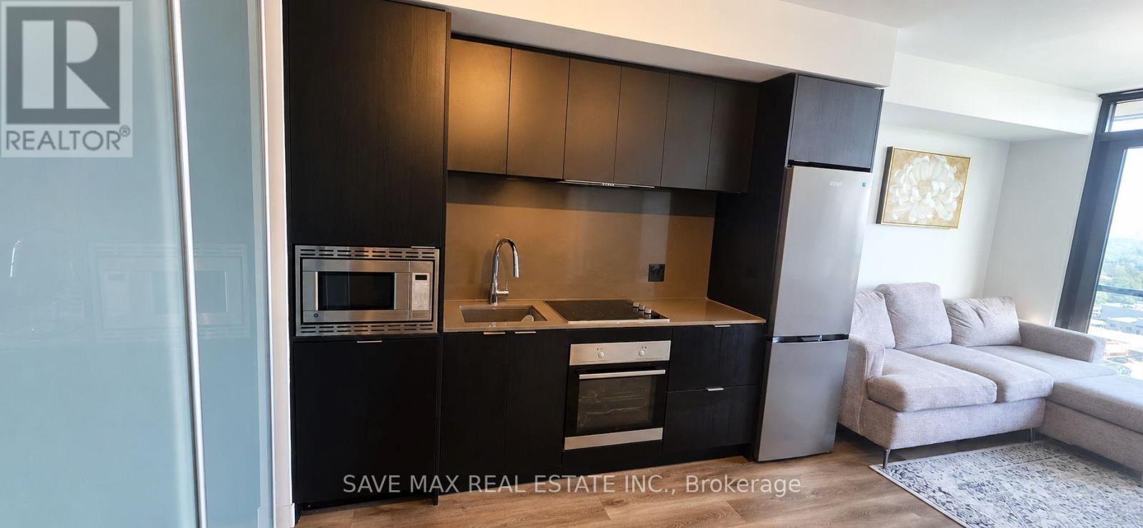 1606 - 86 DUNDAS STREET E