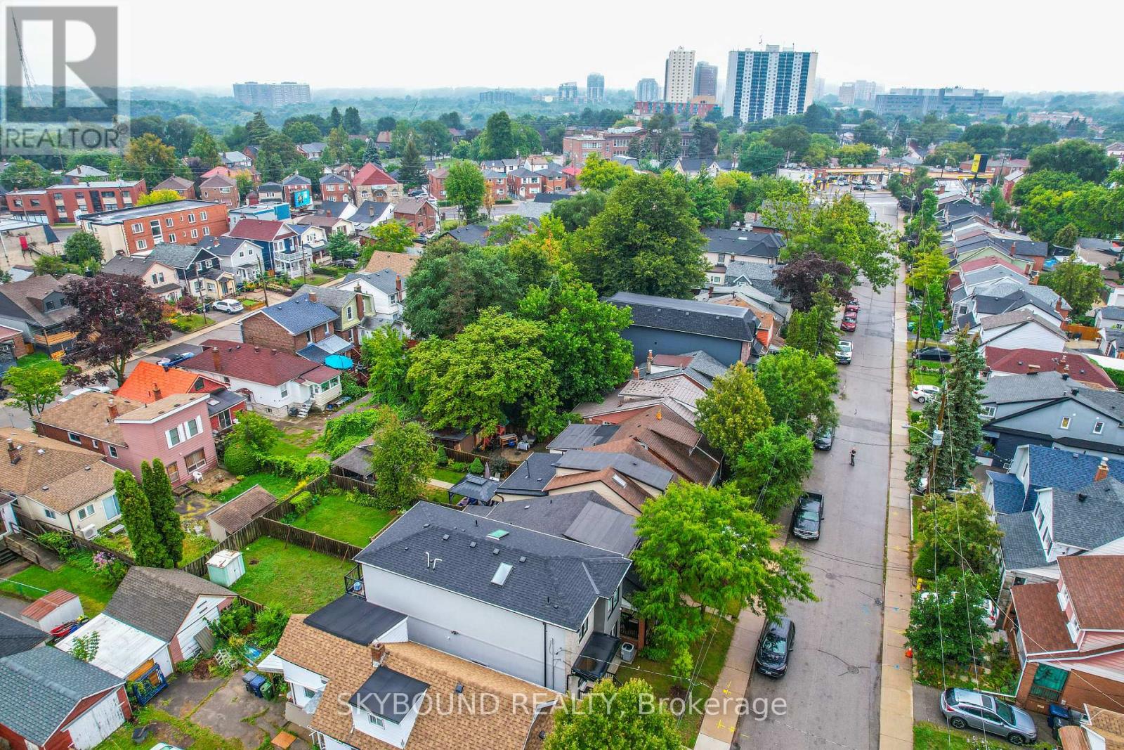 43 Craydon Avenue, Toronto, Ontario  M6M 2C8 - Photo 3 - W13734126