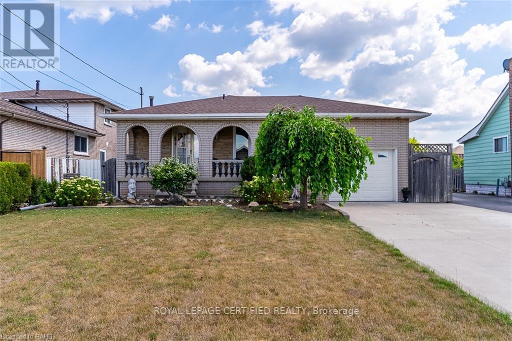 LOWER - 216 MARGARET AVENUE, Hamilton, Ontario