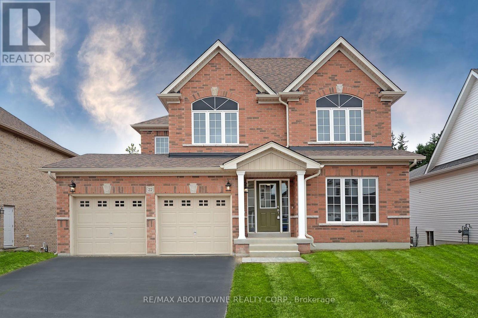 22 RYAN STREET, Centre Wellington, Ontario