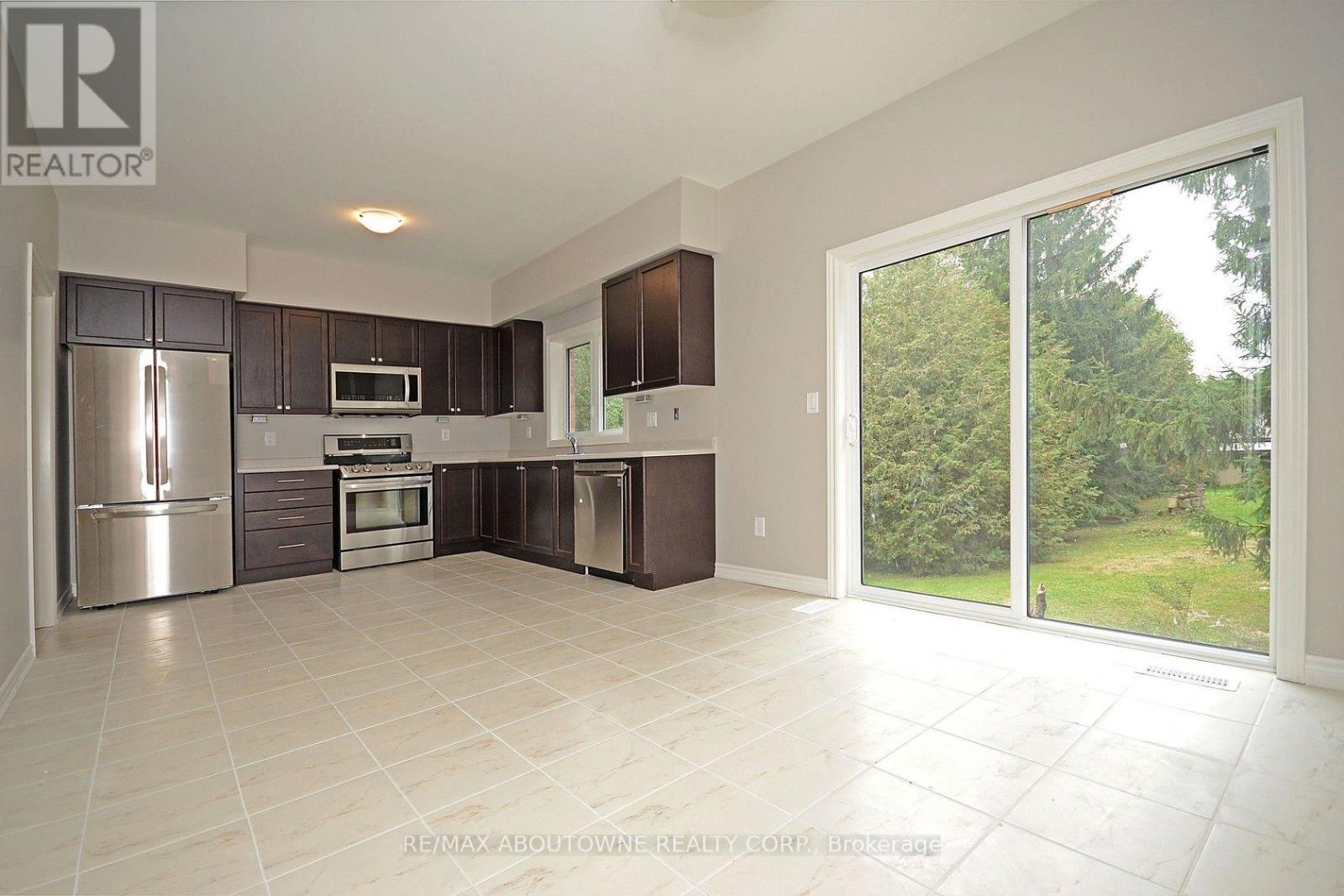 22 Ryan Street, Centre Wellington, Ontario  N1M 0C9 - Photo 14 - X13734148