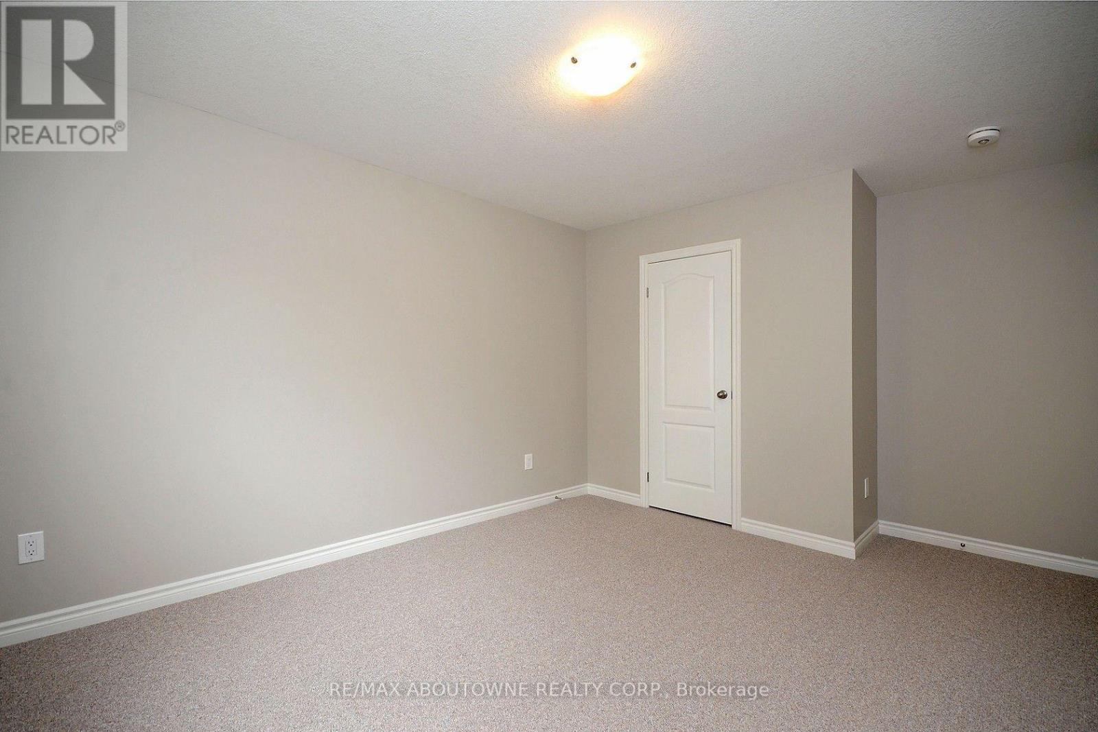 22 Ryan Street, Centre Wellington, Ontario  N1M 0C9 - Photo 39 - X13734148