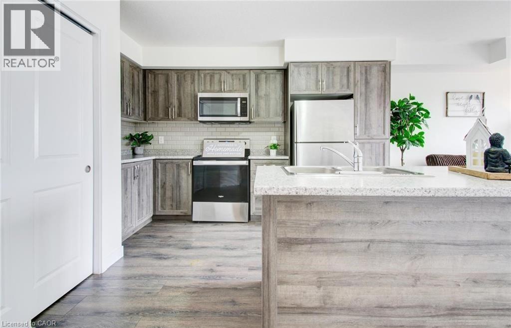 150 Rochefort Street Unit# E, Kitchener, Ontario  N2R 0P5 - Photo 8 - 40852938