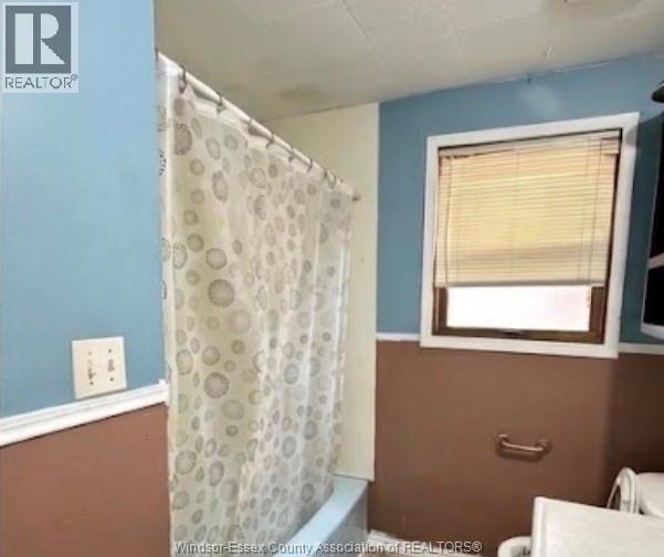 526 Josephine, Windsor, Ontario  N9B 2L1 - Photo 5 - 26021159