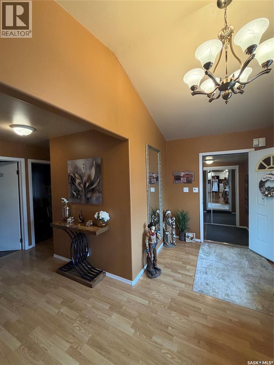 1102 Alfred Street, Cochin, Saskatchewan  S0M 0L0 - Photo 4 - SK047181