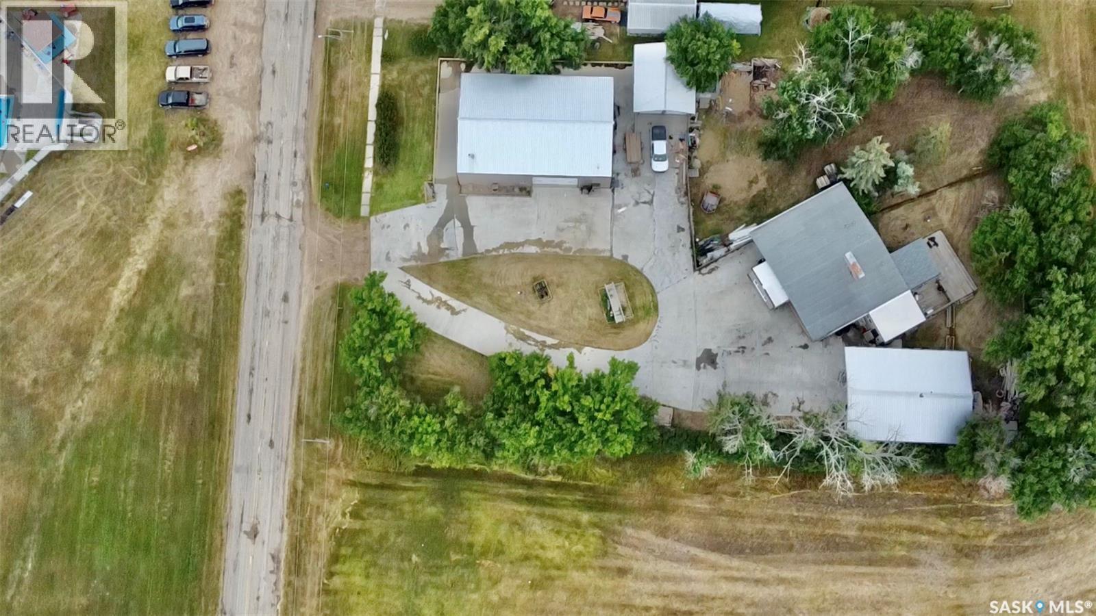 Chaplin Acreage - Two Houses and Large Shop, Chaplin, Saskatchewan