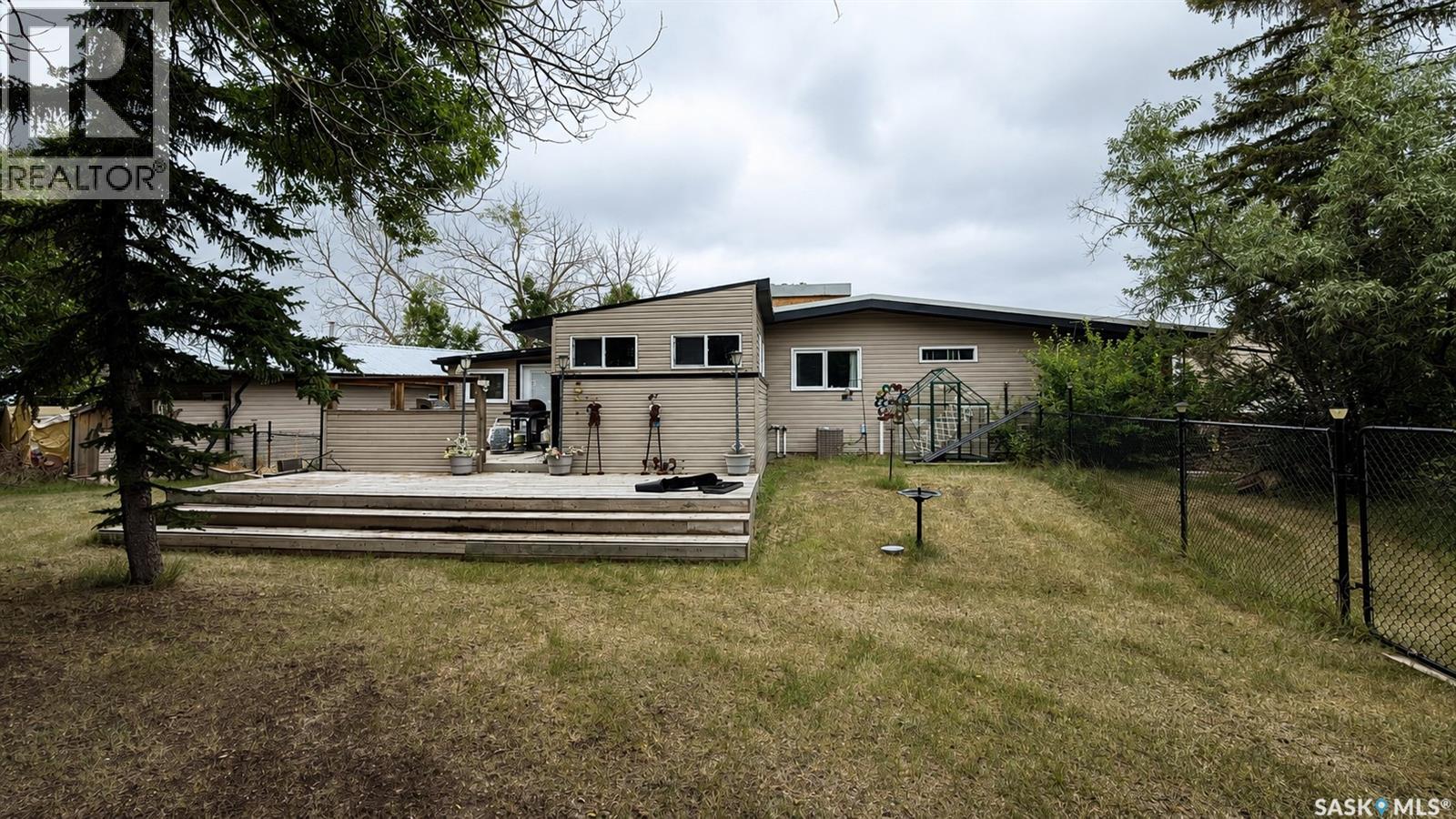 Chaplin Acreage - Two Houses And Large Shop, Chaplin, Saskatchewan  S0H 0V0 - Photo 73 - SK047126