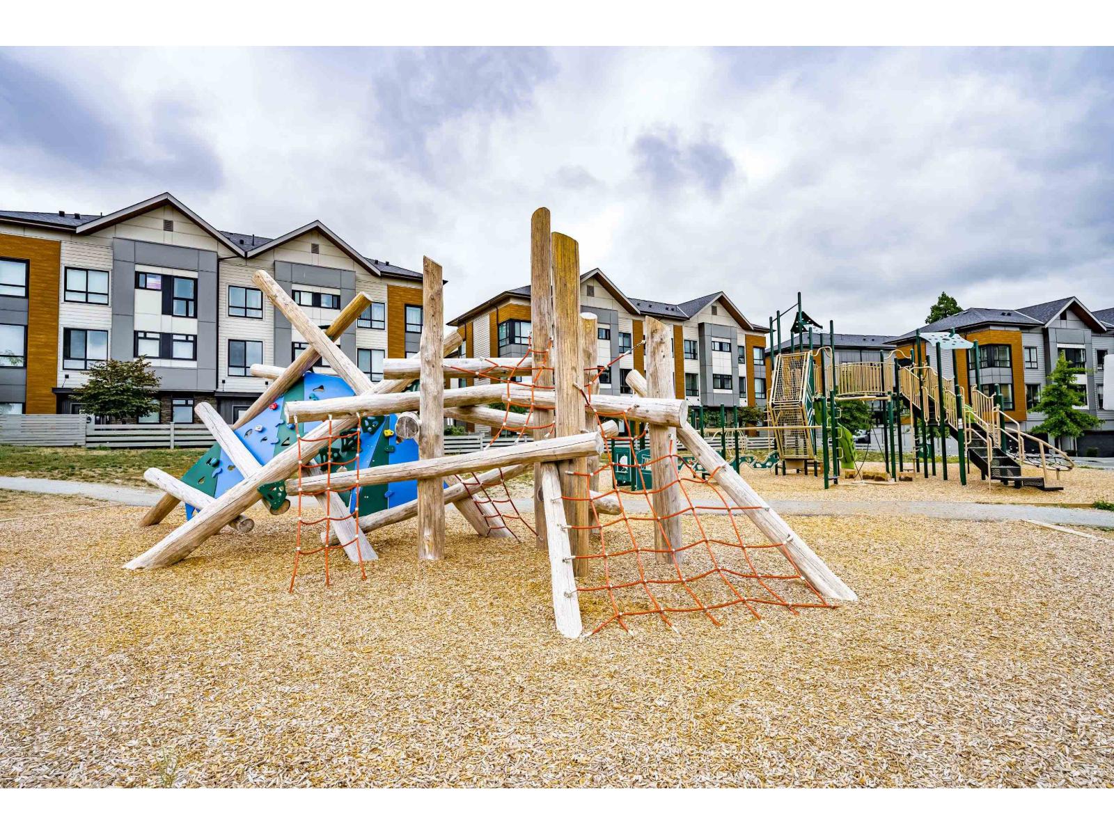 3 15151 Edmund Drive, Surrey, British Columbia  V3S 0B2 - Photo 37 - R3160390