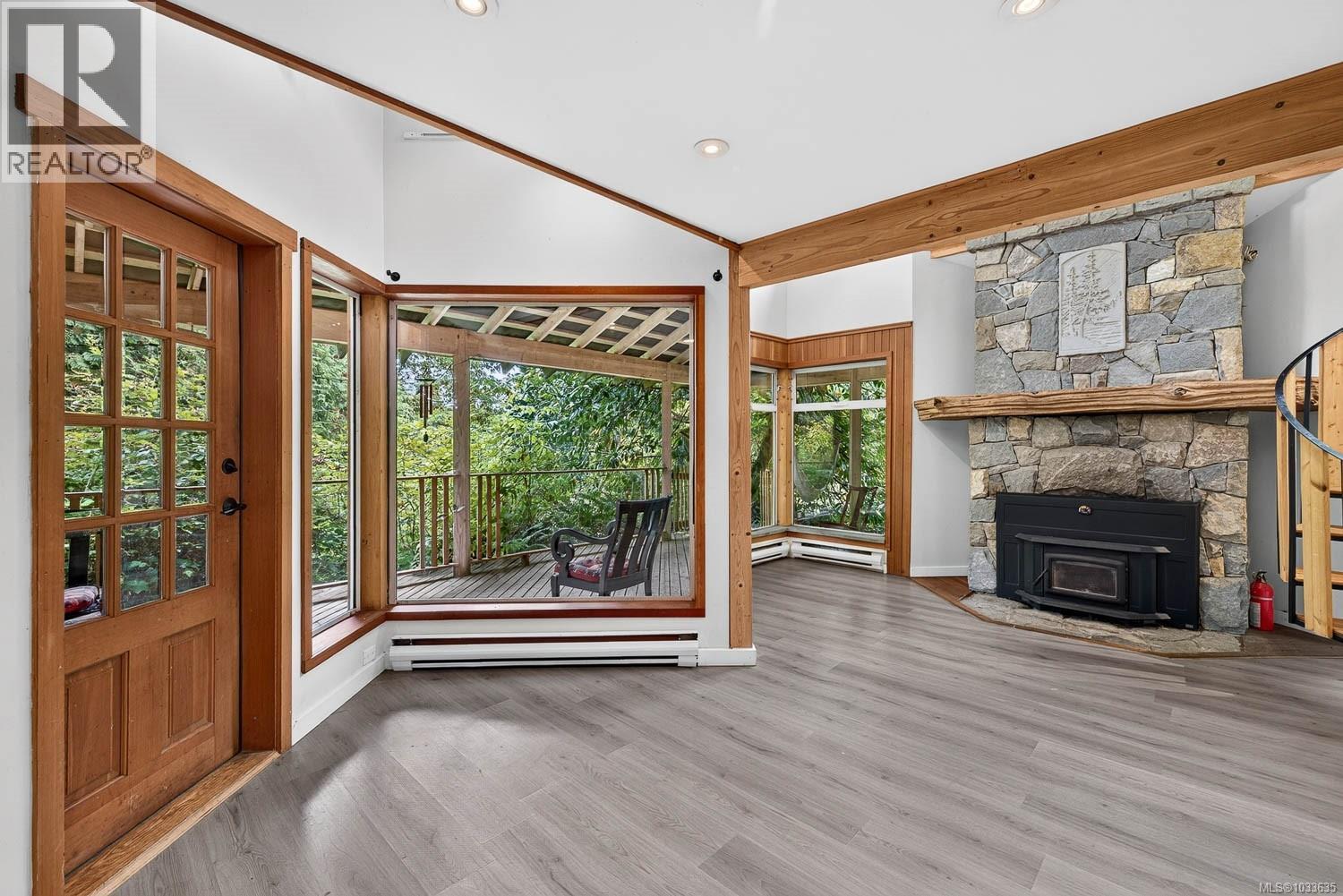 201 Price Rd, Salt Spring, British Columbia  V8K 2E9 - Photo 5 - 1033635
