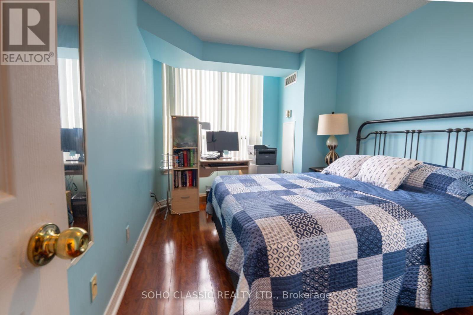 809 - 1700 Eglinton Avenue E, Toronto, Ontario  M4A 2X4 - Photo 15 - C13734210
