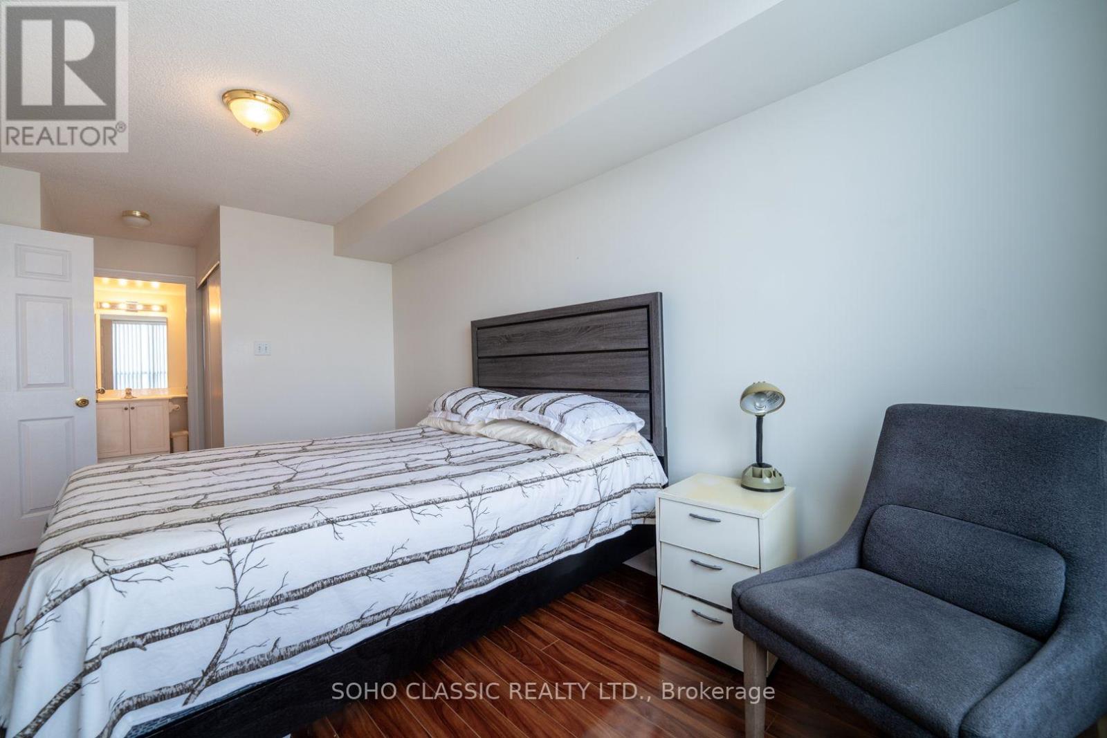 809 - 1700 Eglinton Avenue E, Toronto, Ontario  M4A 2X4 - Photo 19 - C13734210