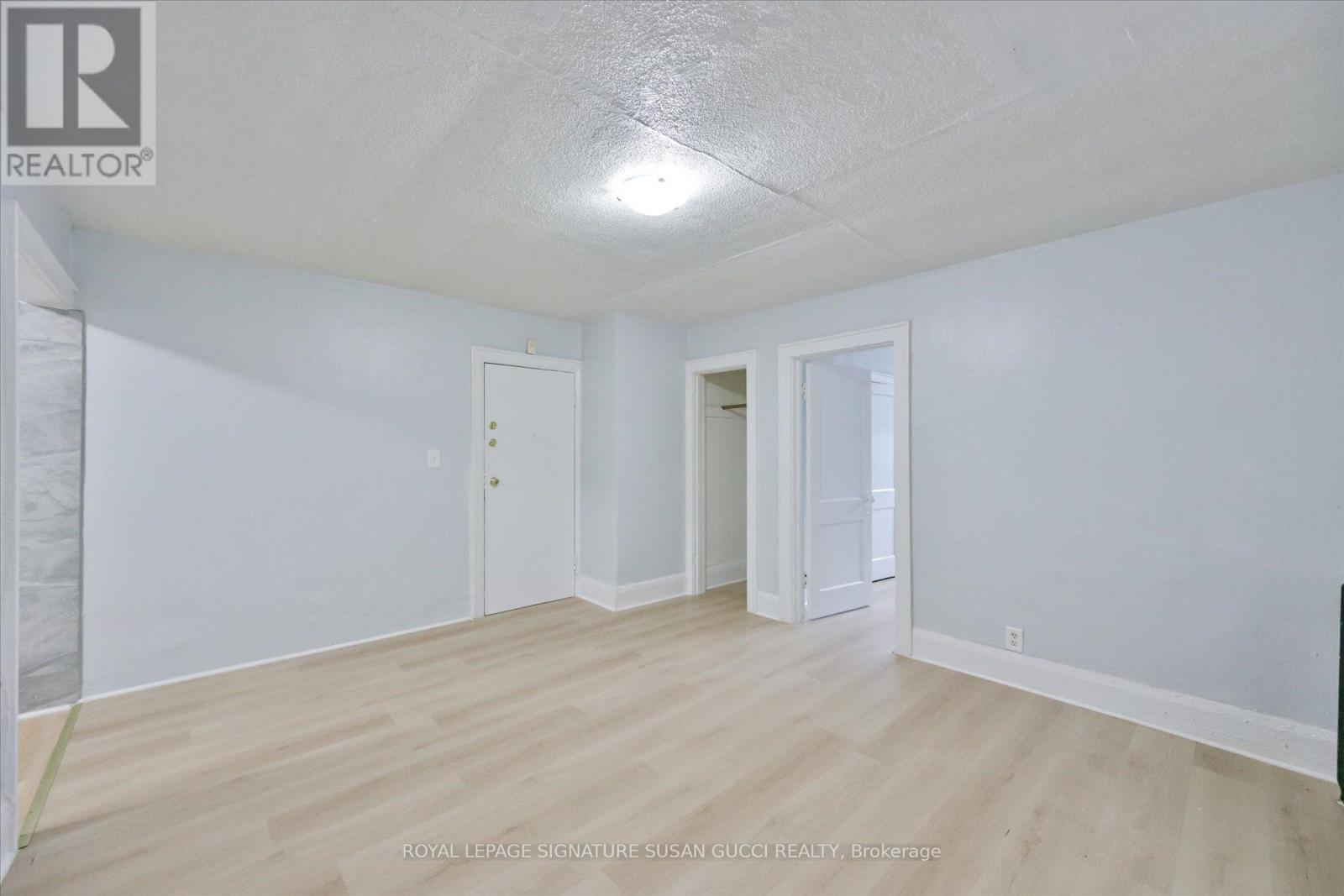 1 - 1169 Danforth Avenue, Toronto, Ontario  M4J 1M5 - Photo 7 - E13734212