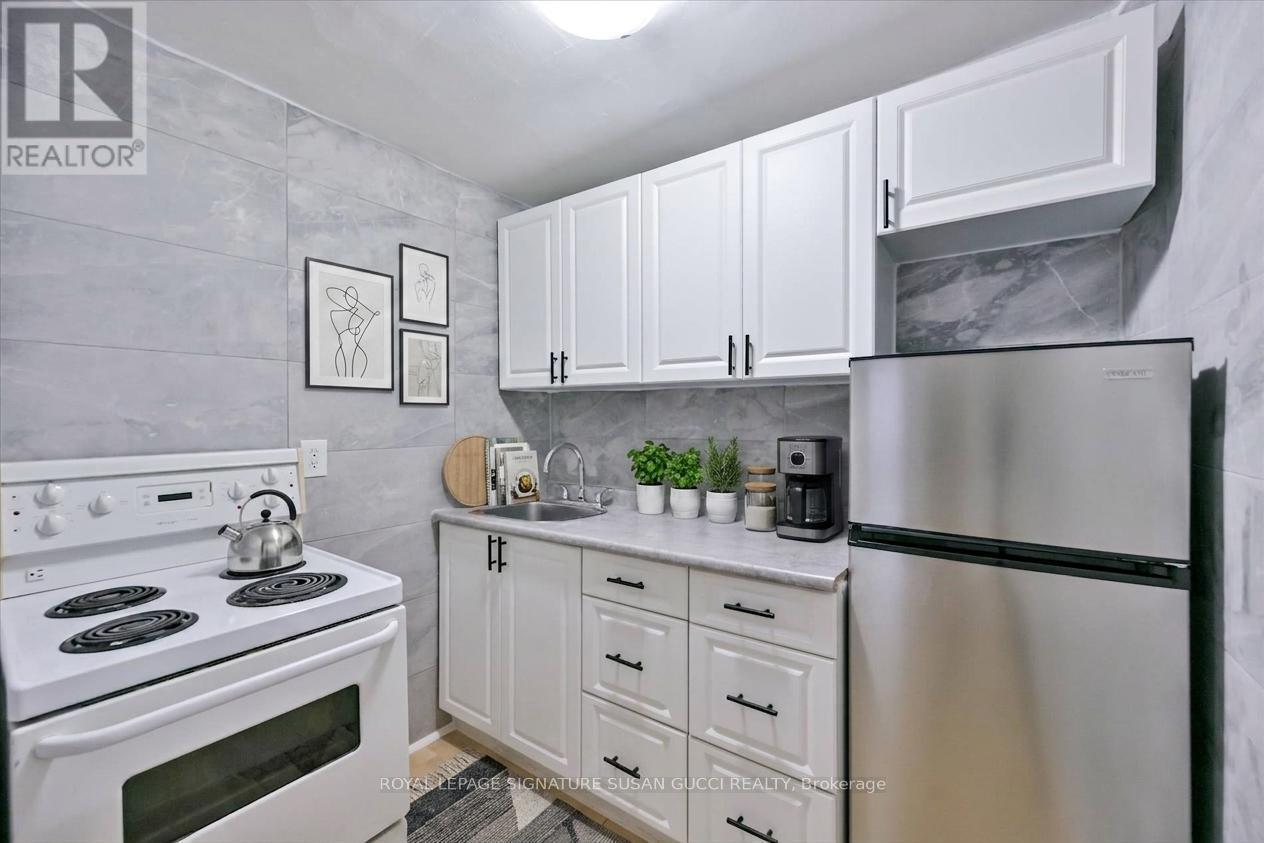 1 - 1169 Danforth Avenue, Toronto, Ontario  M4J 1M5 - Photo 9 - E13734212