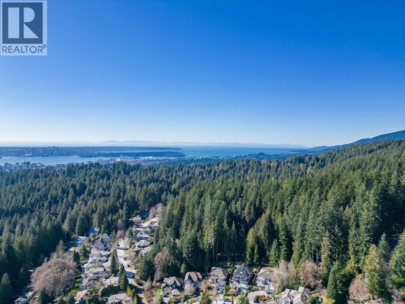 3866 Michener Way, North Vancouver, British Columbia  V7K 3C7 - Photo 38 - R3160565