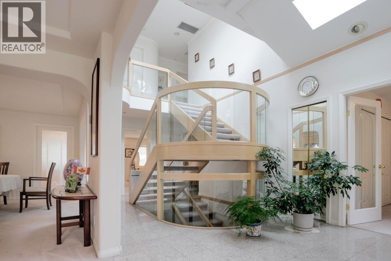 6333 BUTLER STREET, vancouver, British Columbia