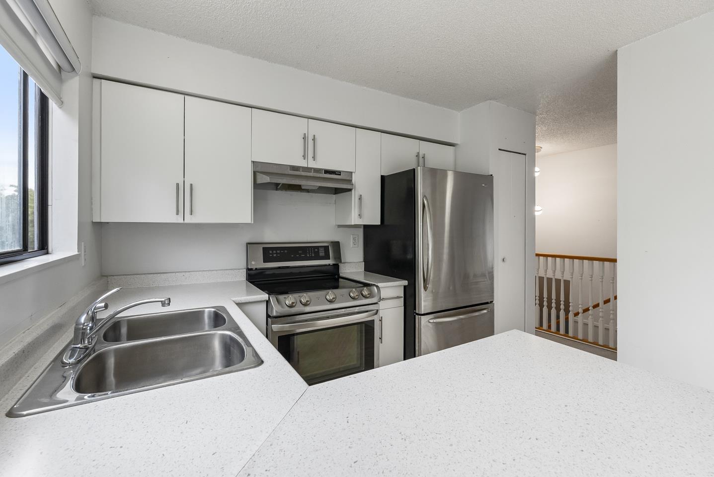 2369 Wakefield Court, Langley, British Columbia  V3S 8B2 - Photo 7 - R3160554