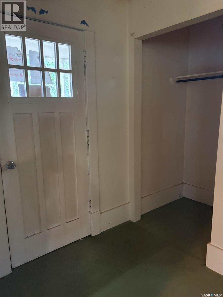 214 West AVENUE photo 20