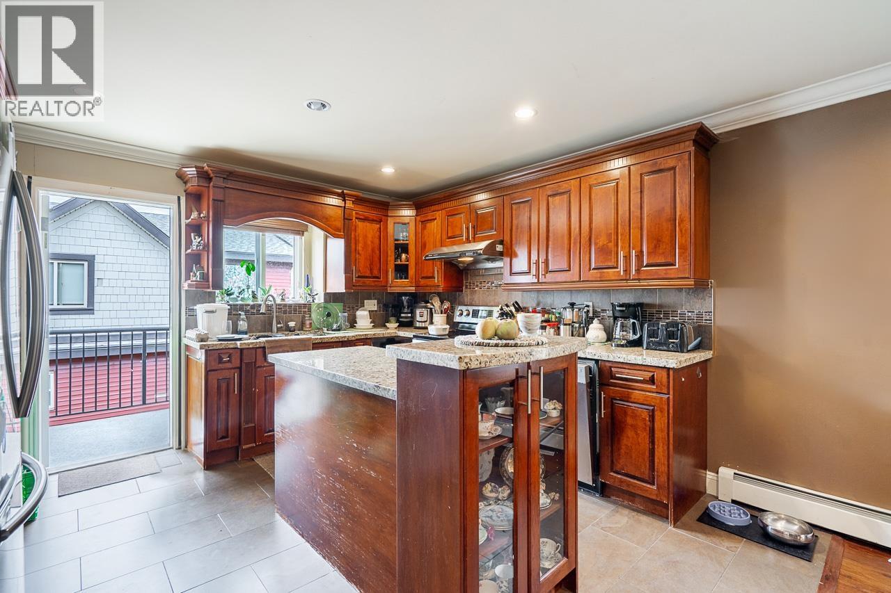 1403 Canil Avenue, New Westminster, British Columbia  V3M 0E2 - Photo 12 - R3159944