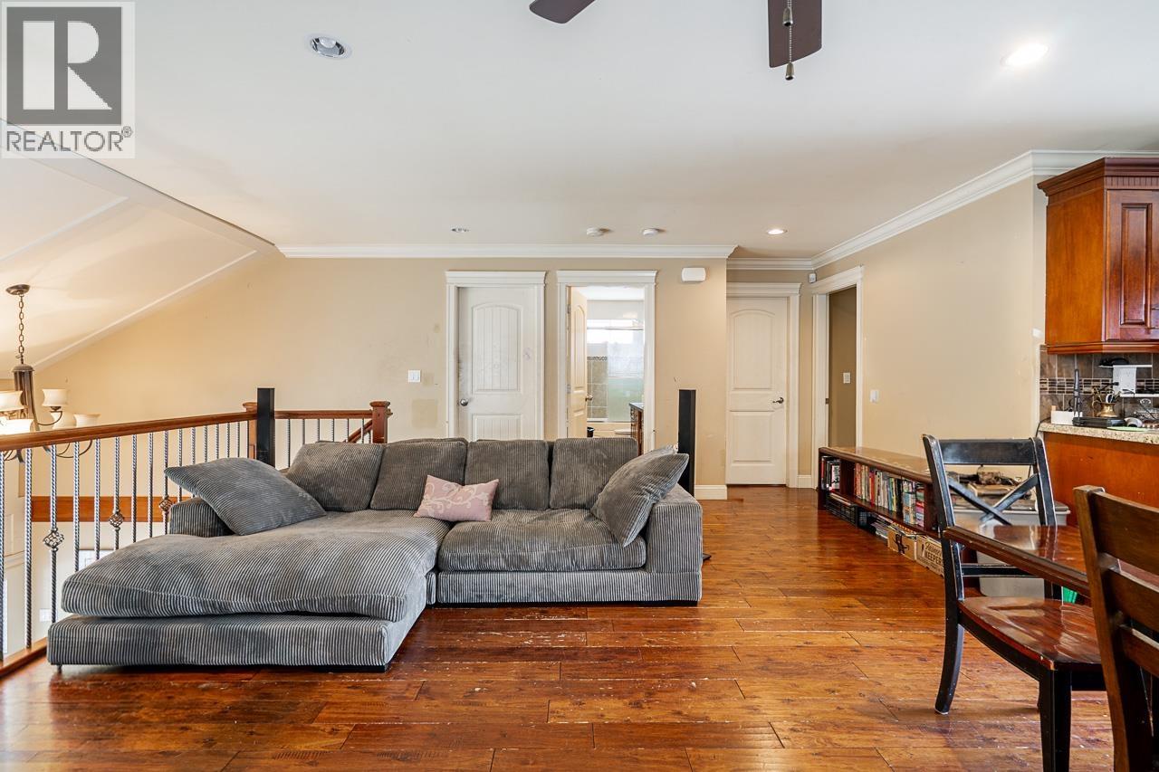 1403 Canil Avenue, New Westminster, British Columbia  V3M 0E2 - Photo 10 - R3159944