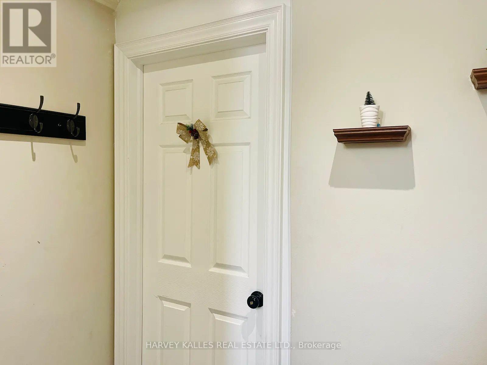 Lower - 1538 Davenport Road, Toronto, Ontario  M6H 2J1 - Photo 3 - W13734158