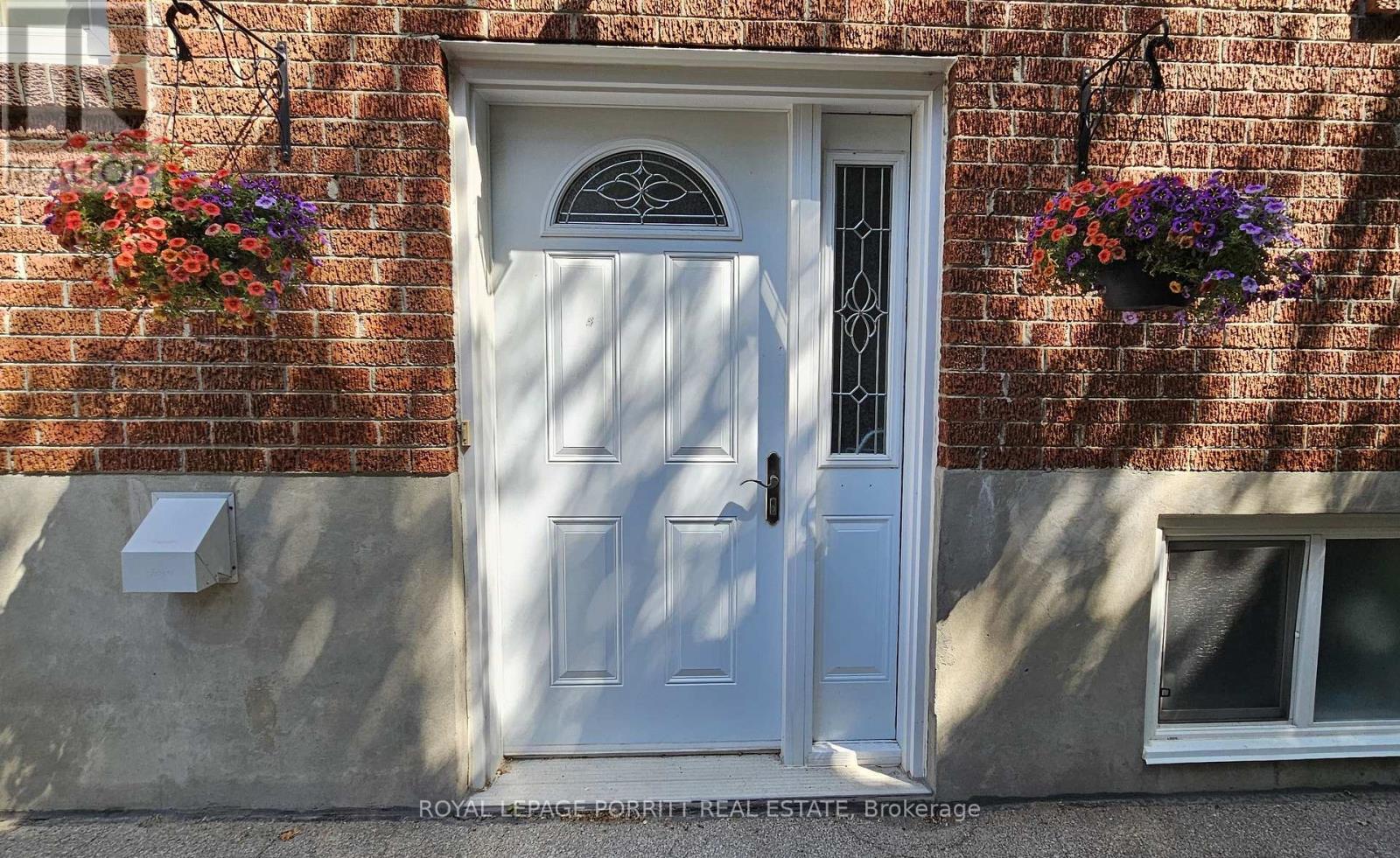 B - 273 Delta Street, Toronto (Alderwood), Ontario  M8W 4G1 - Photo 11 - W13734190