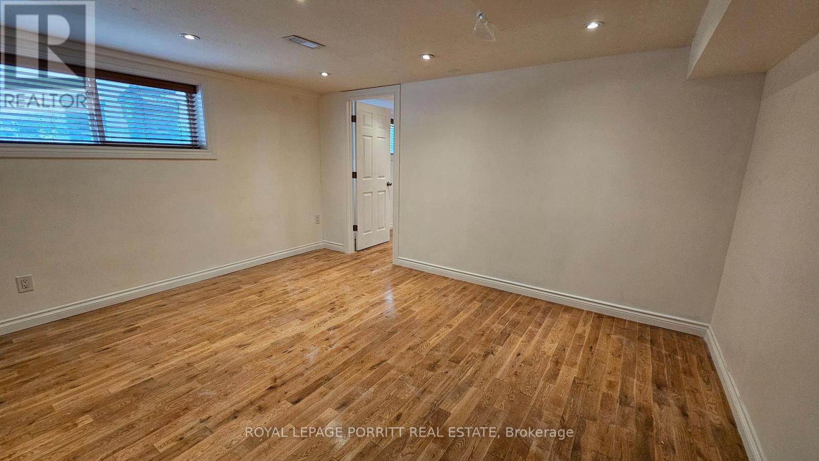 B - 273 Delta Street, Toronto (Alderwood), Ontario  M8W 4G1 - Photo 3 - W13734190