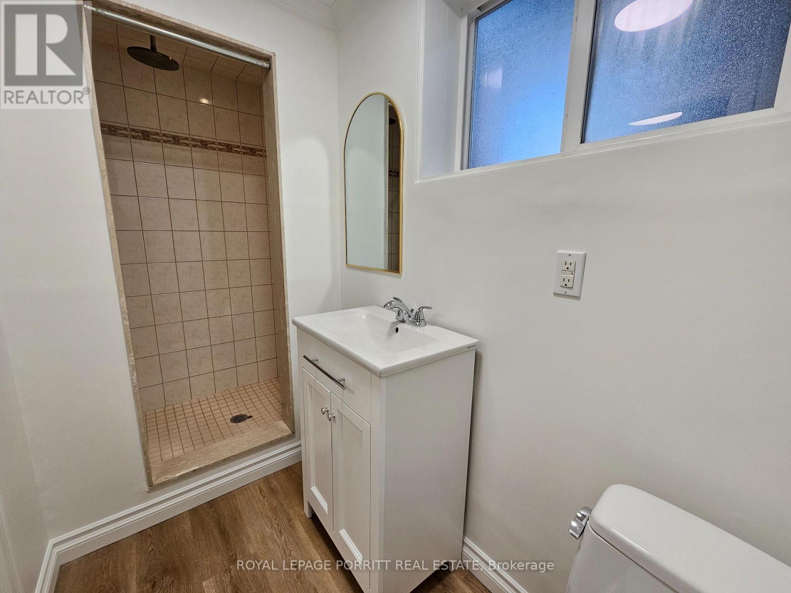 B - 273 Delta Street, Toronto (Alderwood), Ontario  M8W 4G1 - Photo 7 - W13734190