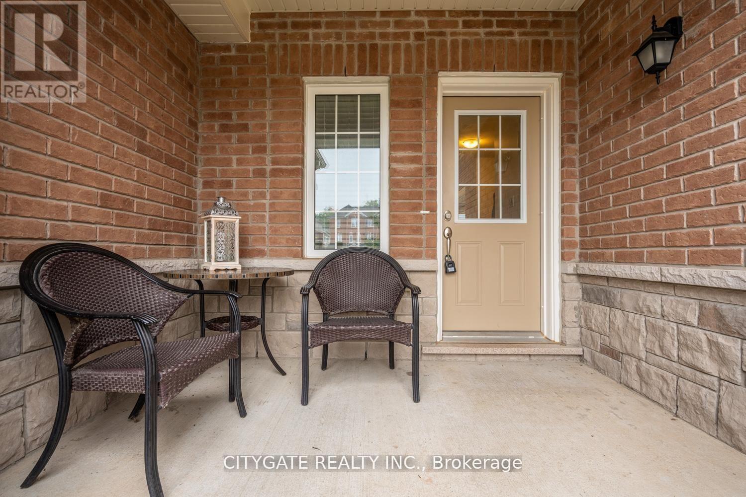 69 Mcmonies Drive, Hamilton, Ontario  L8B 0A5 - Photo 2 - X13734168